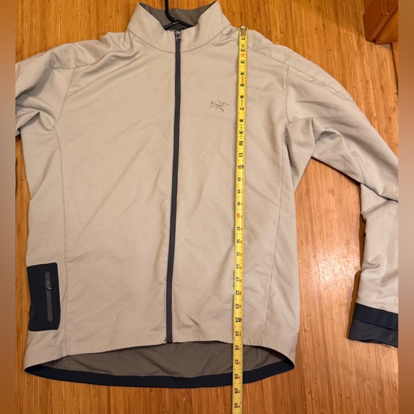 Arc'teryx Men’s Lightweight Jacket Windbreaker - Picture 10 of 12